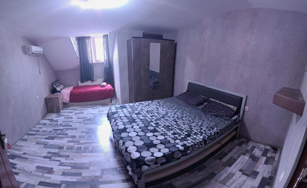 Kiev Hostel Tiflis Dış mekan fotoğraf