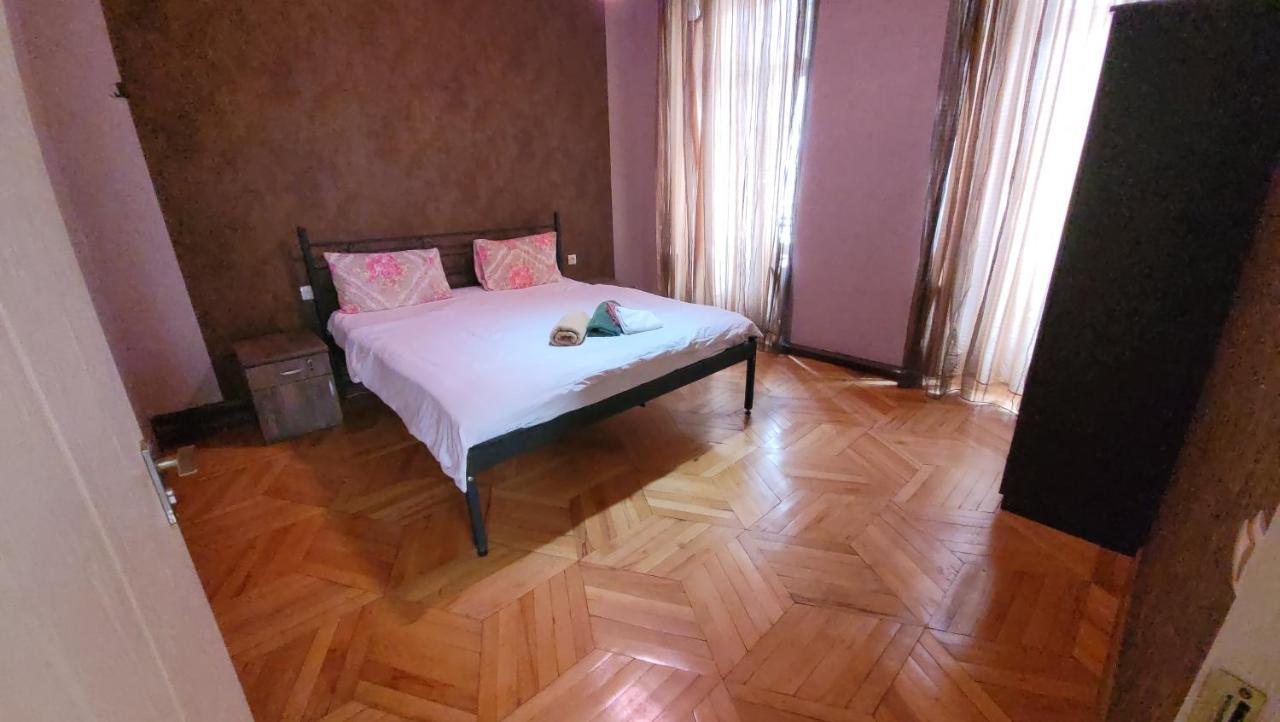 Kiev Hostel Tiflis Dış mekan fotoğraf