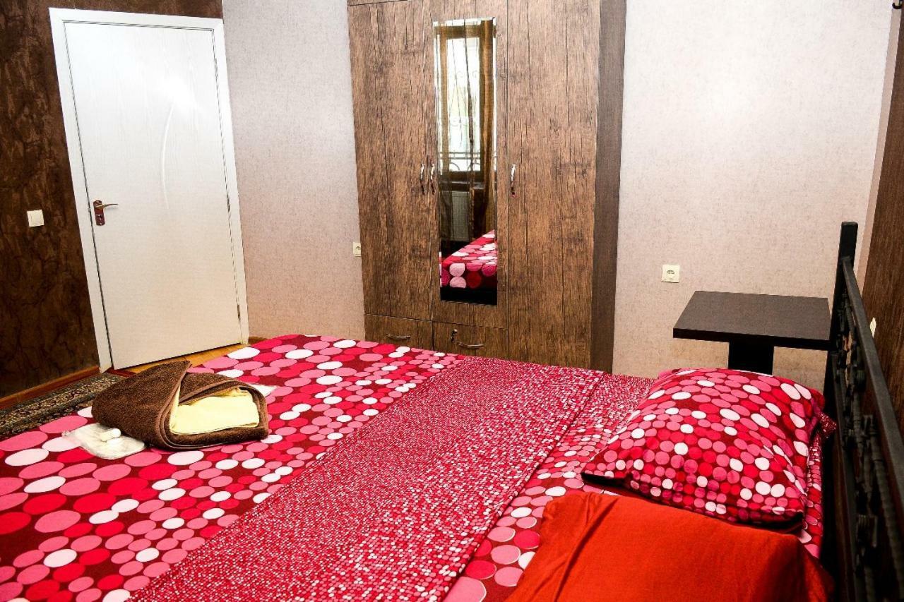 Kiev Hostel Tiflis Oda fotoğraf